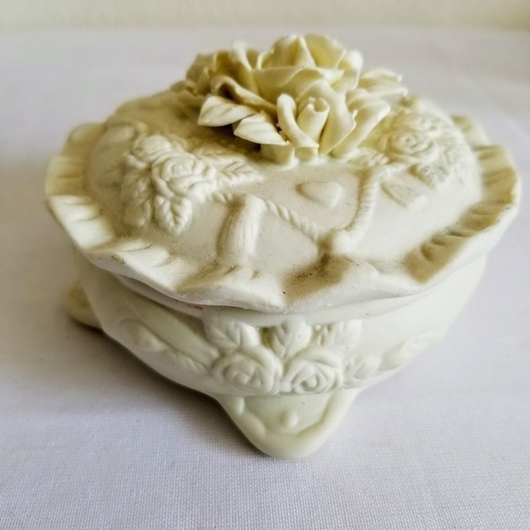 Bisque Ivory Roses Ceramic Trinket Ring Candy Dish - Picture 1 of 8